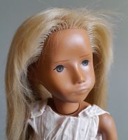 Sasha «Serie» Puppe blond