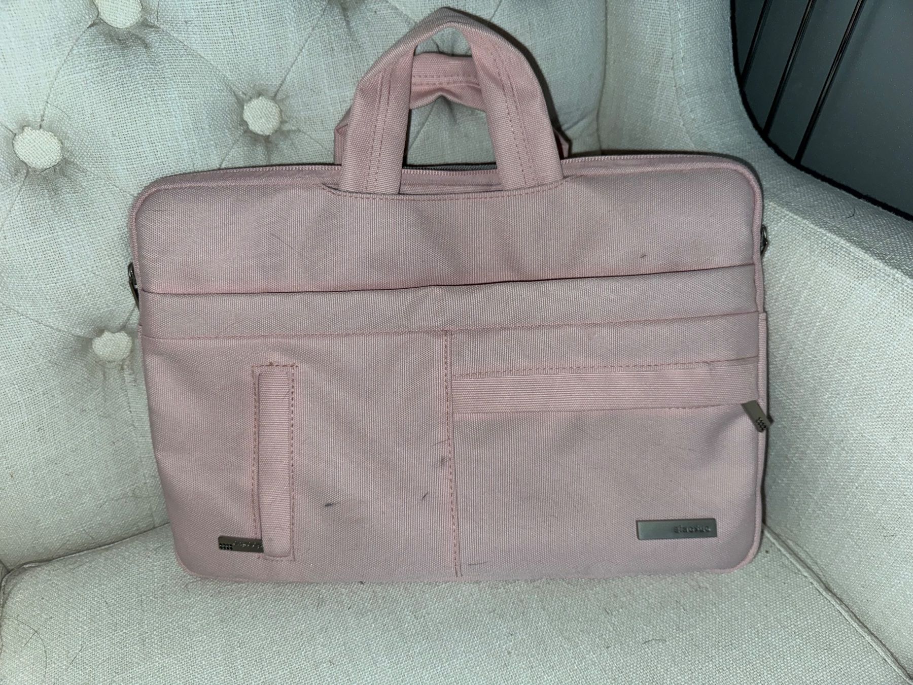 Borse da donna: Rosa Laptoptasche – Usato da Grosswangen venduto da shoes.bags.and.co