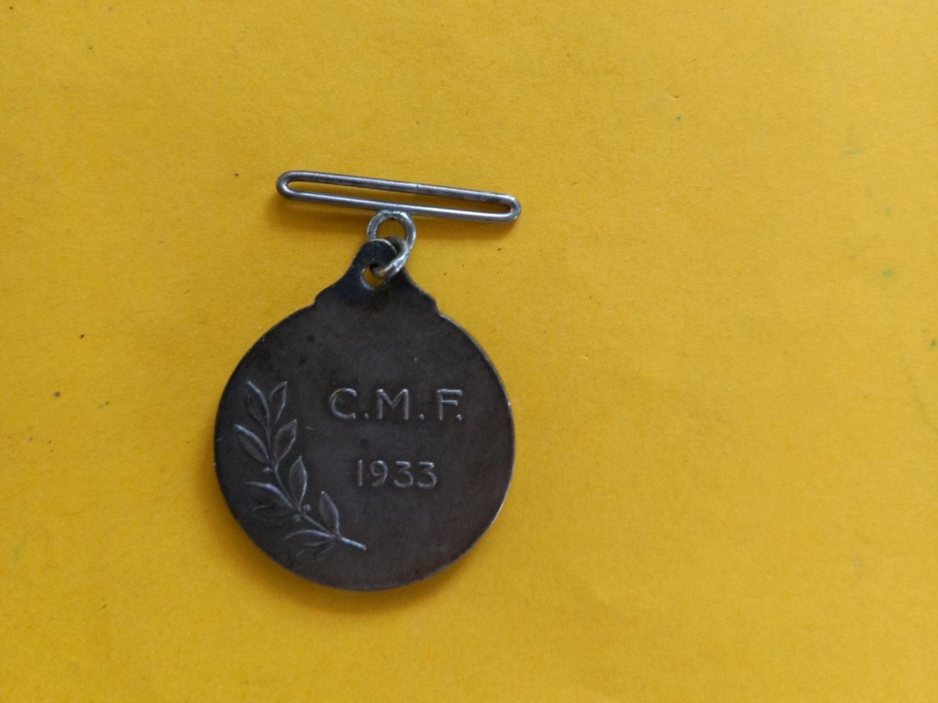 Medaglie: Médaille ancienne en métal, C.M.F. 1933 – Usato da Rossens FR venduto da Souris1 2