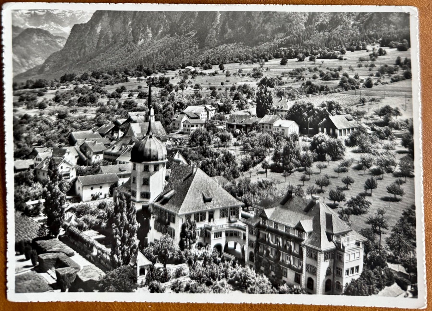 Cartoline postali: ZIZERS - St. Johannesstift  1958 – Usato da Lutry venduto da Ediego
