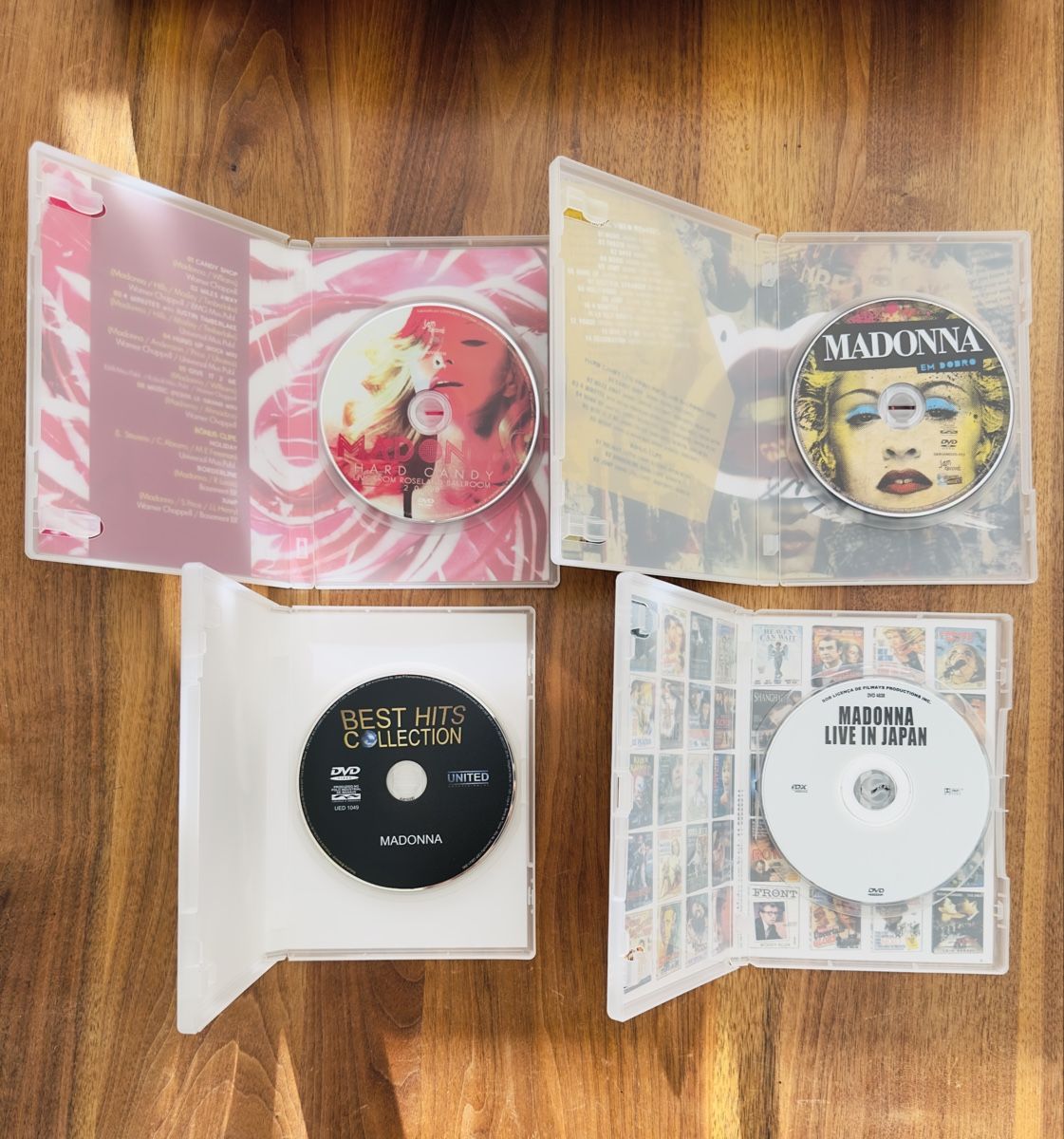 Tutti i DVDs: MADONNA LOT 5 DVD AND 2 BLU-RAY DISC – Nuovo (secondo la descrizione) da Brigerbad venduto da Marcelo79 2