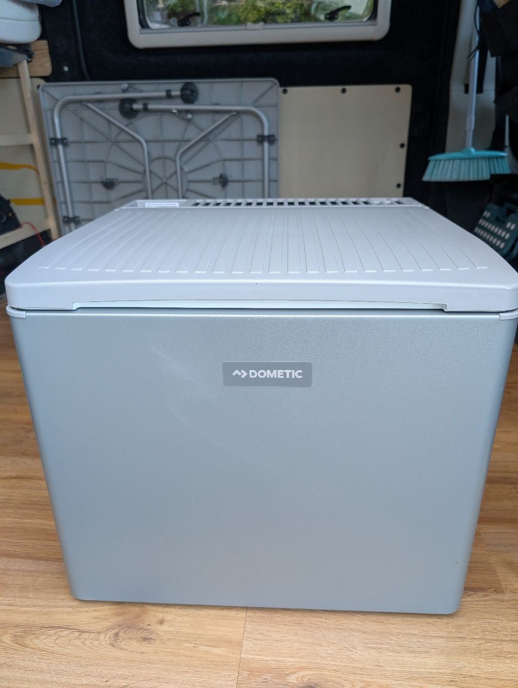 Dometic Réfrigérateurs et refroidissement: Dometic Kühlbox  – D'occasion à Nods par BieneS