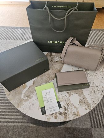 Longchamp