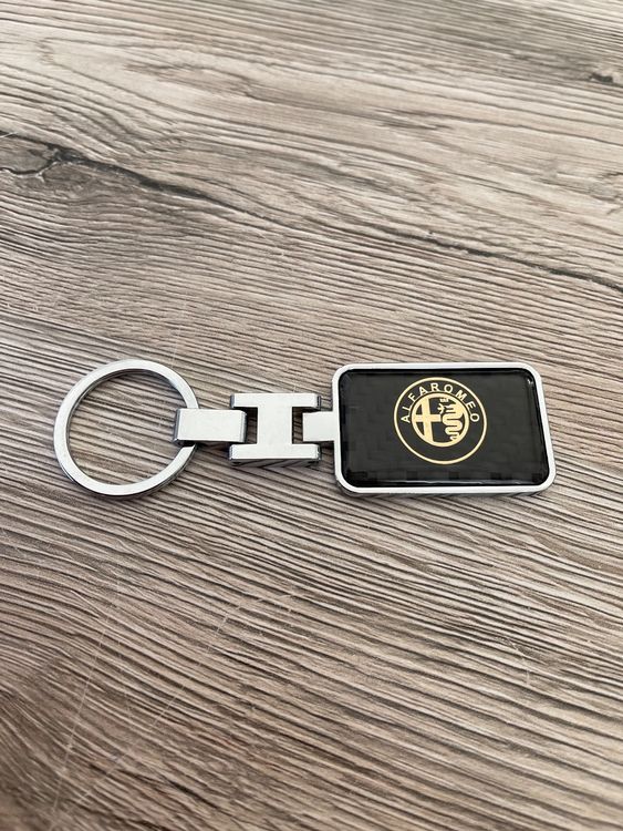 Dodge Ram Schlüsselanhänger - Carbon Faser Optik Leder Mit Logo