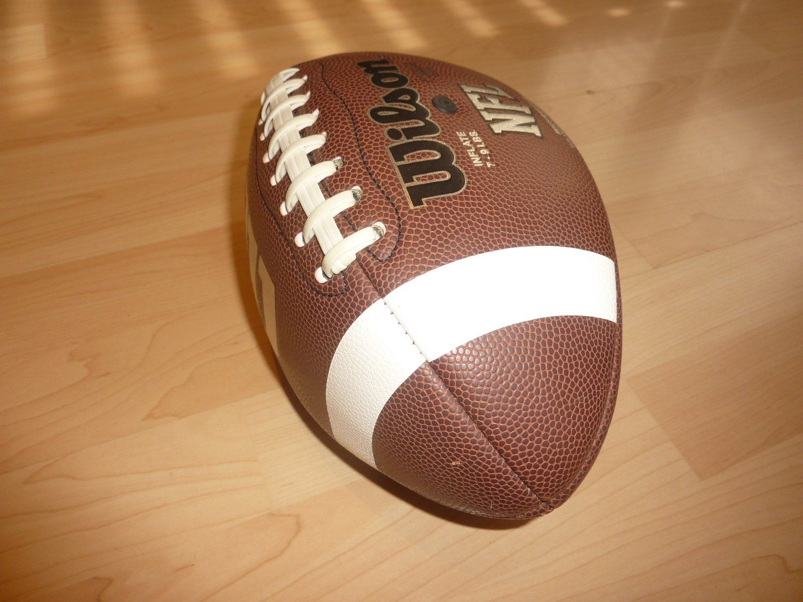 Wilson Palloni: Original Wilson NFL Football – Usato da Hochfelden venduto da swissice 3