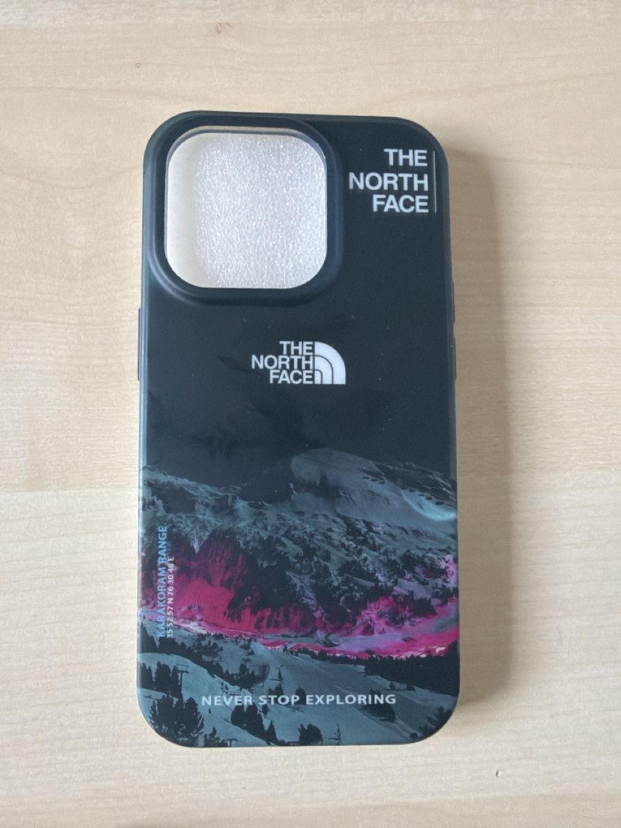 Apple Cover & Protezioni schermo: Cover iPhone14 Pro – Nuovo e nell'imballaggio originale da Kollbrunn venduto da Rr_1968