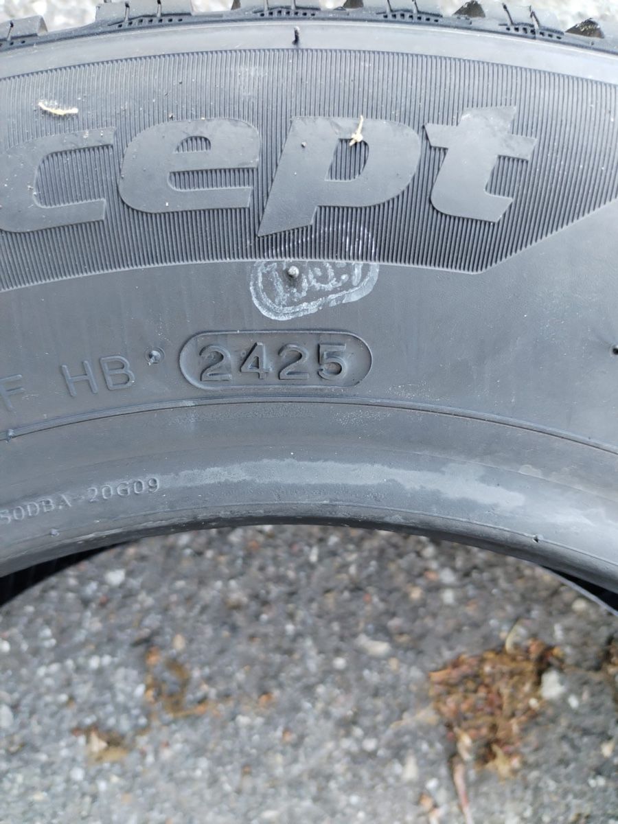 Altro in Scrittura & Disegno: Hankook winter I cept 165/70 R14 – Nuovo (secondo la descrizione) da Rothenburg venduto da keny79z5 4