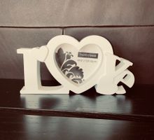 Herzförmiger Fotorahmen "Love"