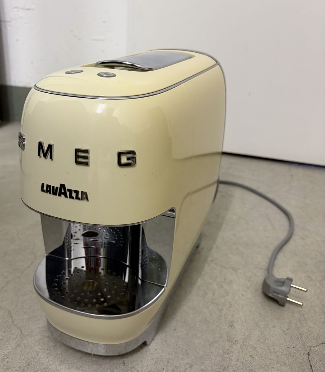 Smeg Macchine per caffè & Macchine per espresso: Smeg Lavazza a modo mio – Usato da Zürich venduto da sal_rx2q 2