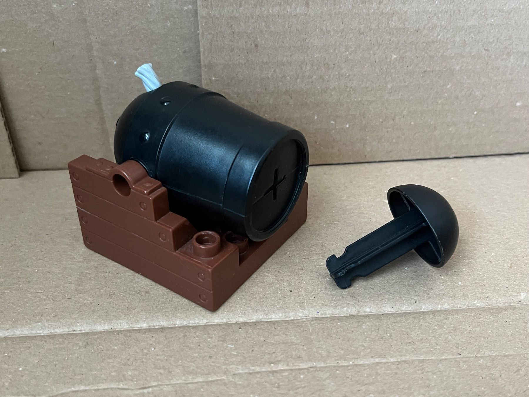 Giocattoli: Lego Duplo Kanone braun schwarz mit Munition – Usato da Ostermundigen venduto da bibi511 1