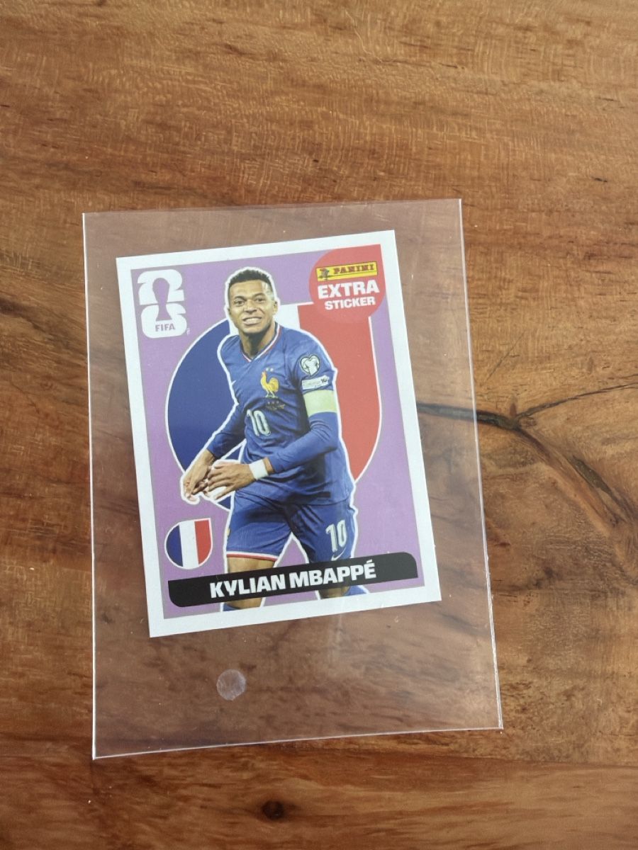 Panini Carte collezionabili: Panini Kylian Mbappé FIFA Extra Sticker – Nuovo (secondo la descrizione) da Staufen venduto da J.sant