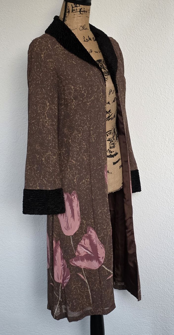 Giacche: Brauner Jacke von Clothes, Grösse S – Usato da Rheinsulz venduto da Gilea 1