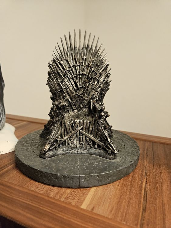 Game Of Thrones Thron von Gentle Giant Studios Kaufen auf Ricardo