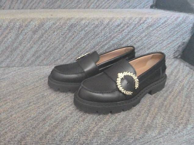 Scarpe da donna: Schuhe Pollini/Zara Gr. 36 – Usato da Neu St. Johann venduto da Isputnik