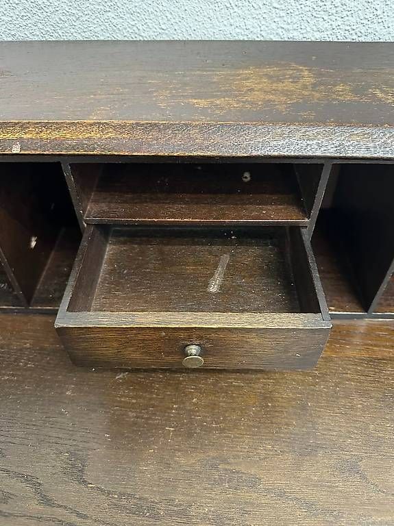 Cassettiere: Vintage Tudor Sekretär aus Eiche – Usato da Obernau venduto da Arche_Noah_Brocki 4