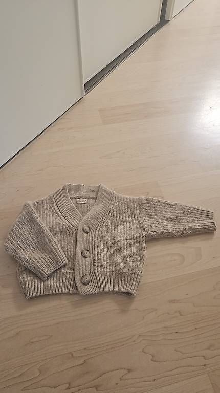 Giacche & Cappotti: Strickjacke_Poudre organic_Gr.18M – Usato da Flurlingen venduto da Nicole_Koogoo