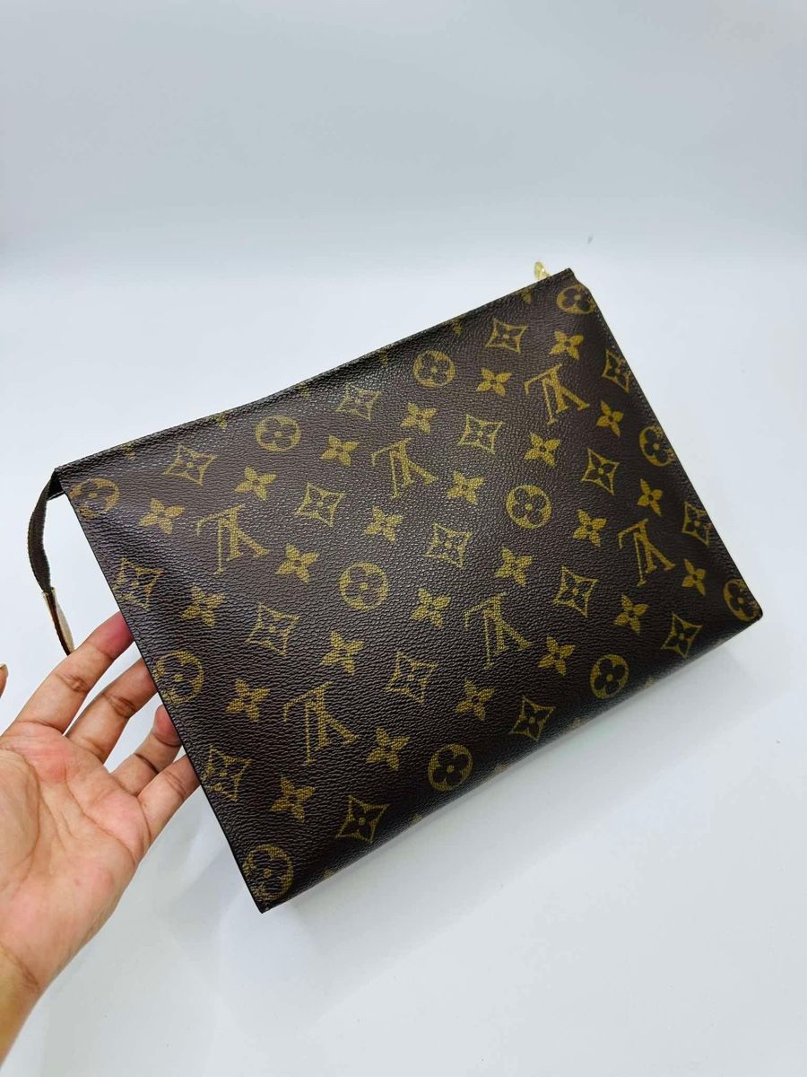 Louis Vuitton Borse: Louis Vuitton Toiletry Pouch 26 – Usato da Widnau venduto da Pukpan_99 1