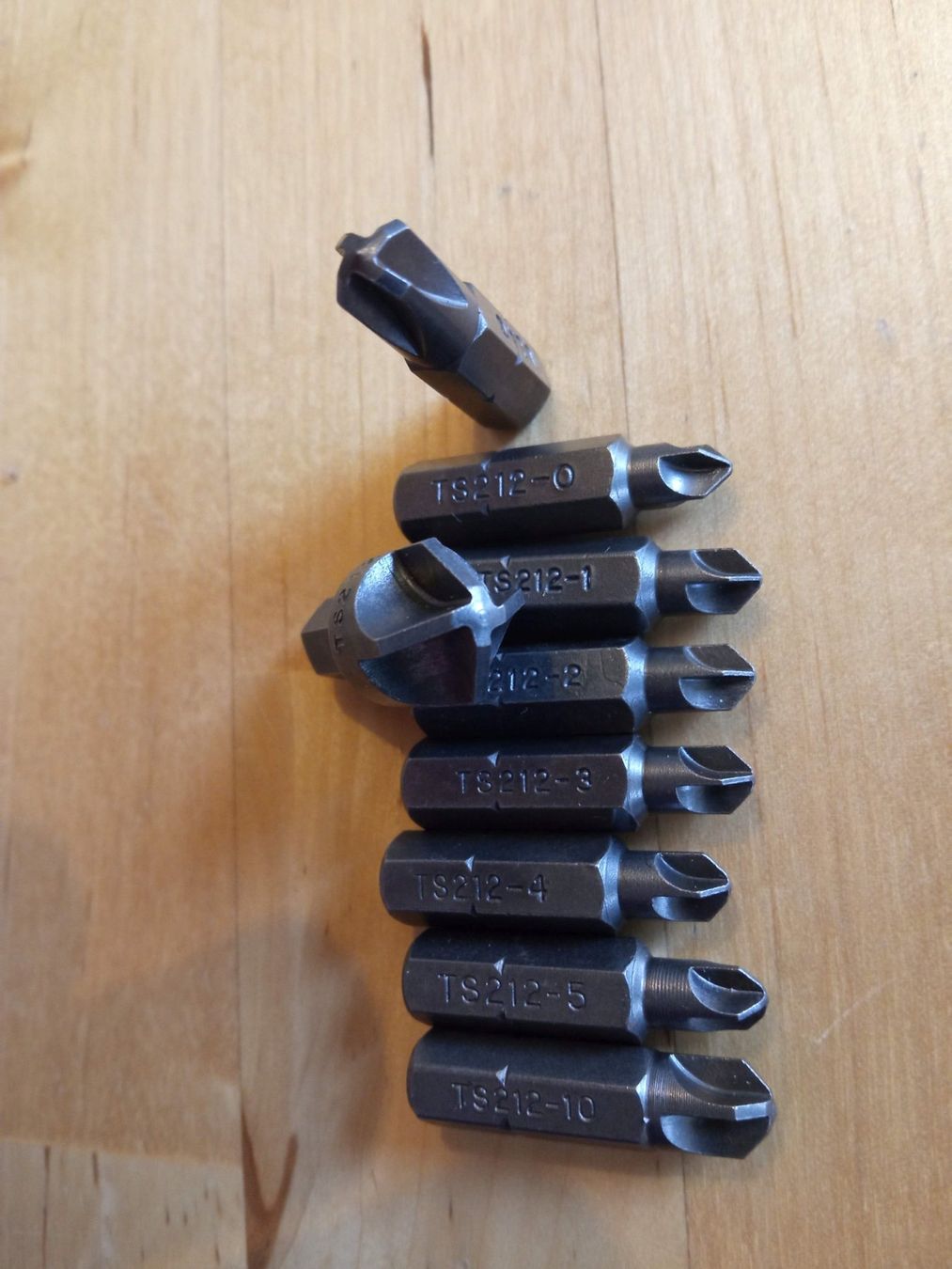 Alle Werkzeuge: TS212 Torq-Set Bits von Zephyr (8 Grössen) – Gebraucht aus Bülach von uba_p272 1