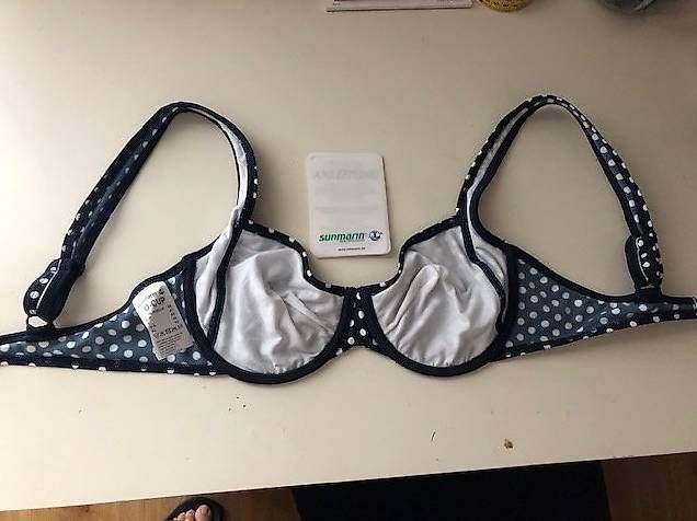 Costumi da bagno & Bikini: Bikini Oberteil Neu – Nuovo (secondo la descrizione) da Kesswil venduto da Sonnenblume0116 1