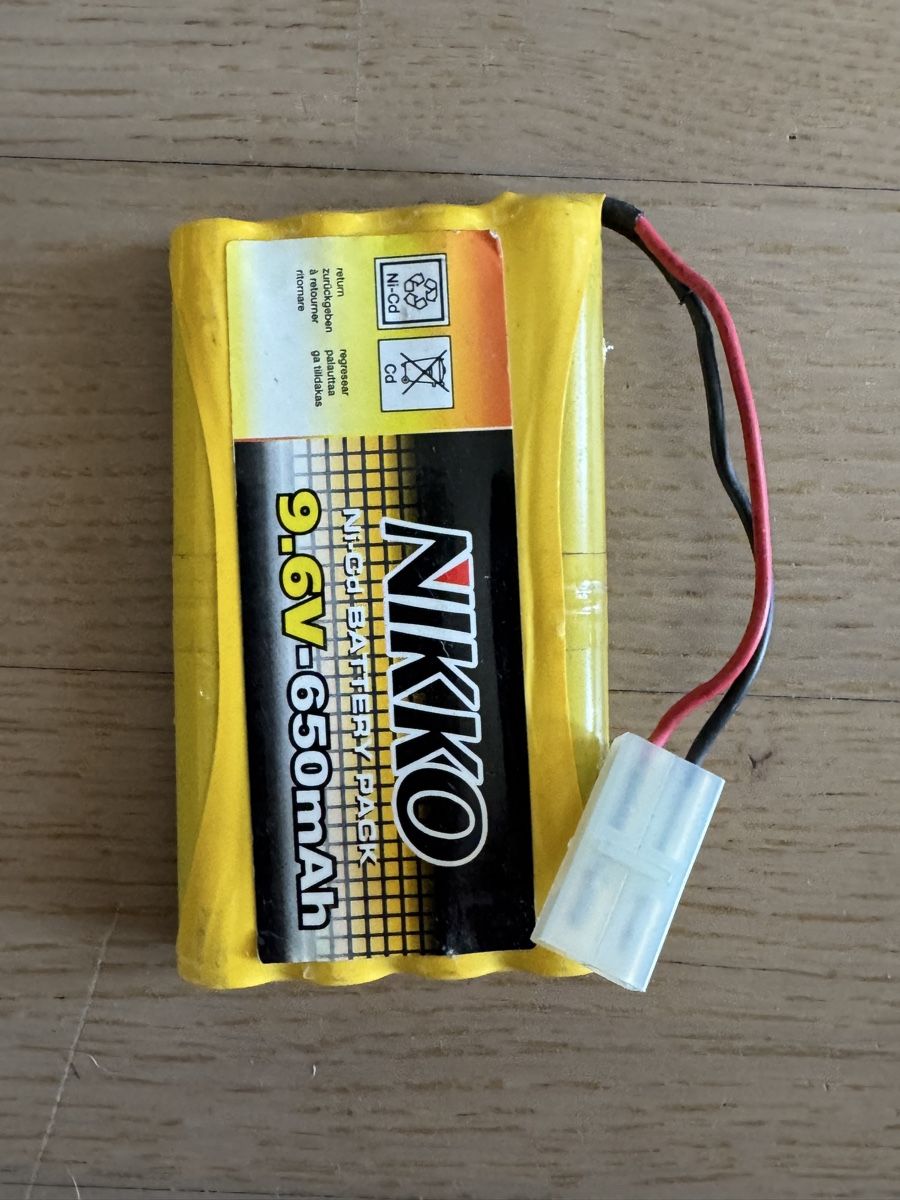 Batterie, Caricabatterie & Alimentatori: Nikko RC Battery 9.6V 650 mAh – Usato da Wallisellen venduto da ND26