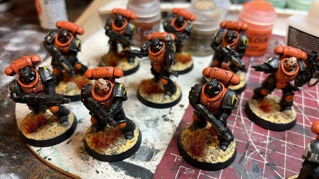 Modellbausätze & Standmodelle: Space Marines Intercessor Squad + 1x Techmarine – Gebraucht aus Wittnau von F1asko 3
