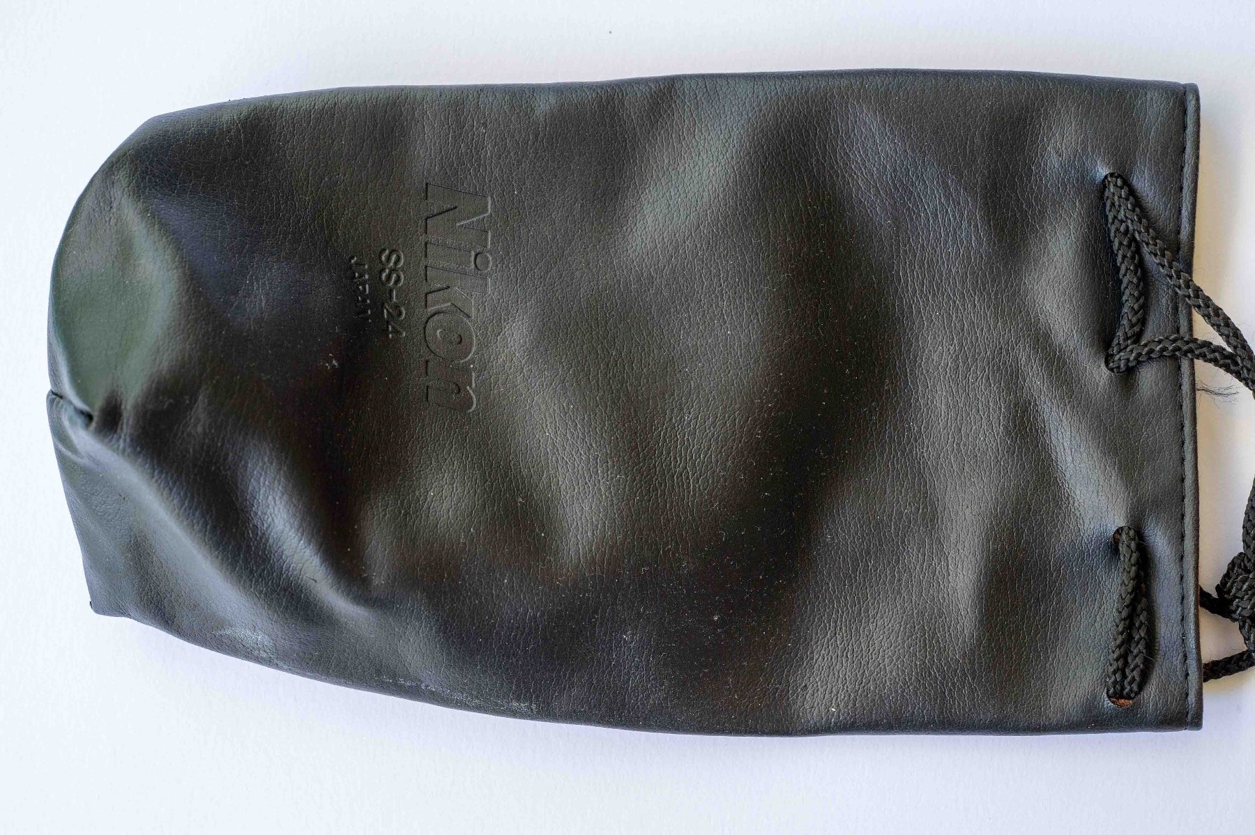 Nikon Borse: Soft-Pouch Objektivbeutel von Nikon – Usato da Schwerzenbach venduto da floridan 2