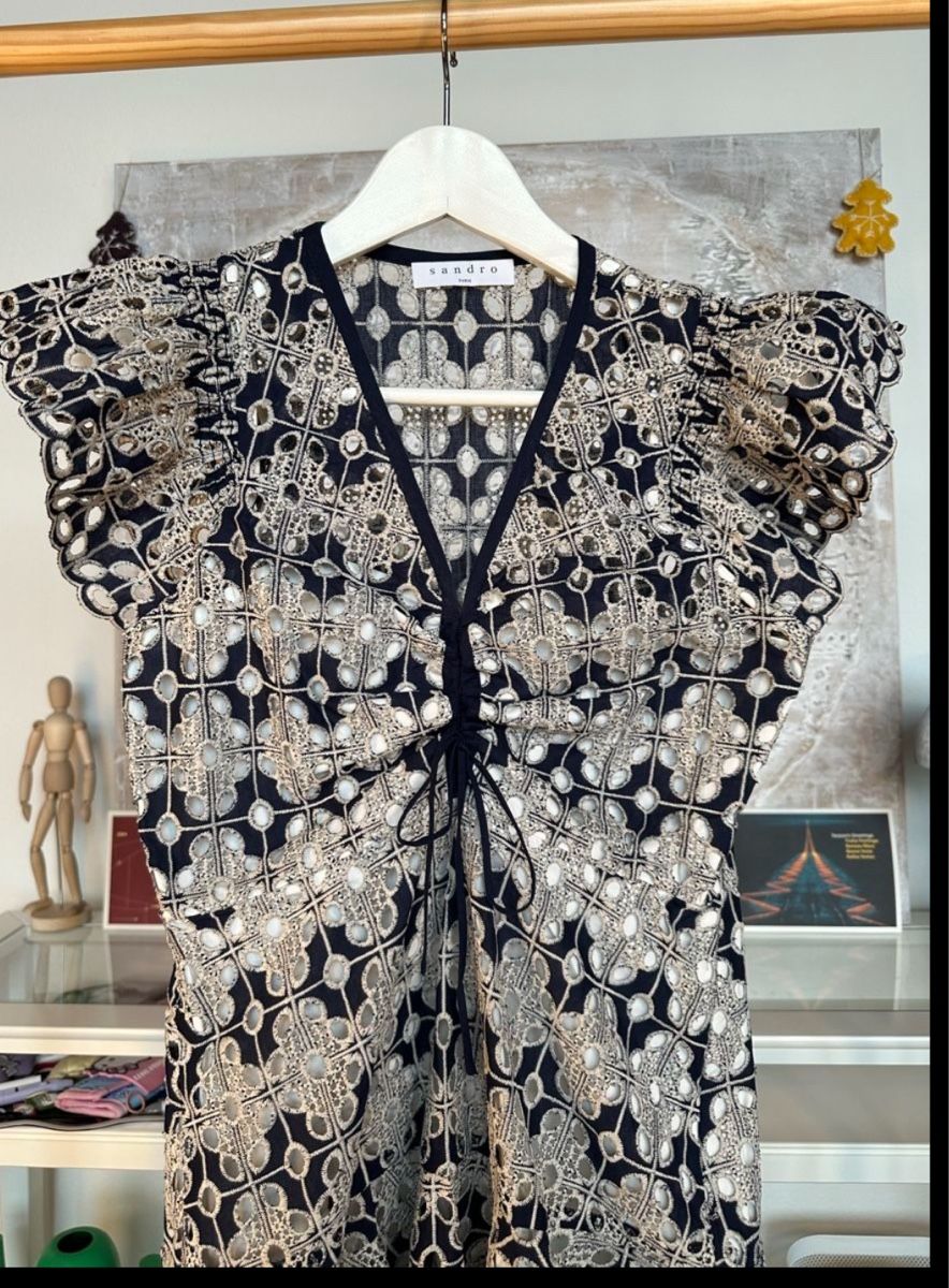 Sandro Kleider: Sandro Dress - Navy & Cream Pattern – Gebraucht aus Zürich von jia_57tp 2