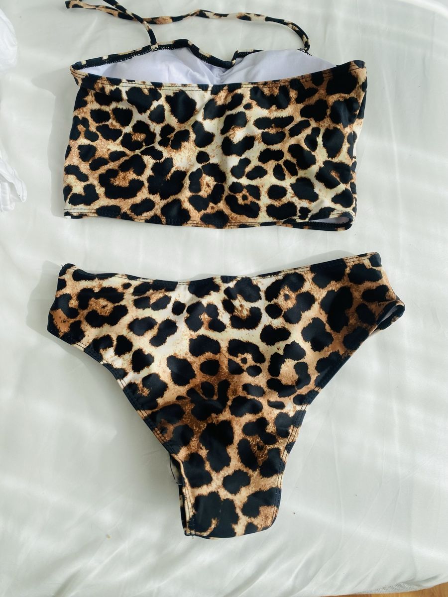 Maillots de bain & Bikinis: NEUE Bikini oder Sport Dessous, S – Neuf avec emballage d'origine à Rorschacherberg par LUXUS24 1