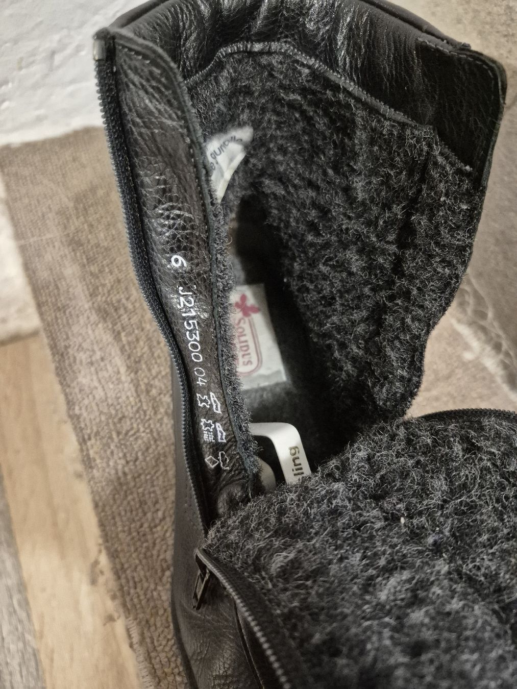 Scarpe da donna: Winterschuhe – Usato da Winterthur venduto da Lumi11 1