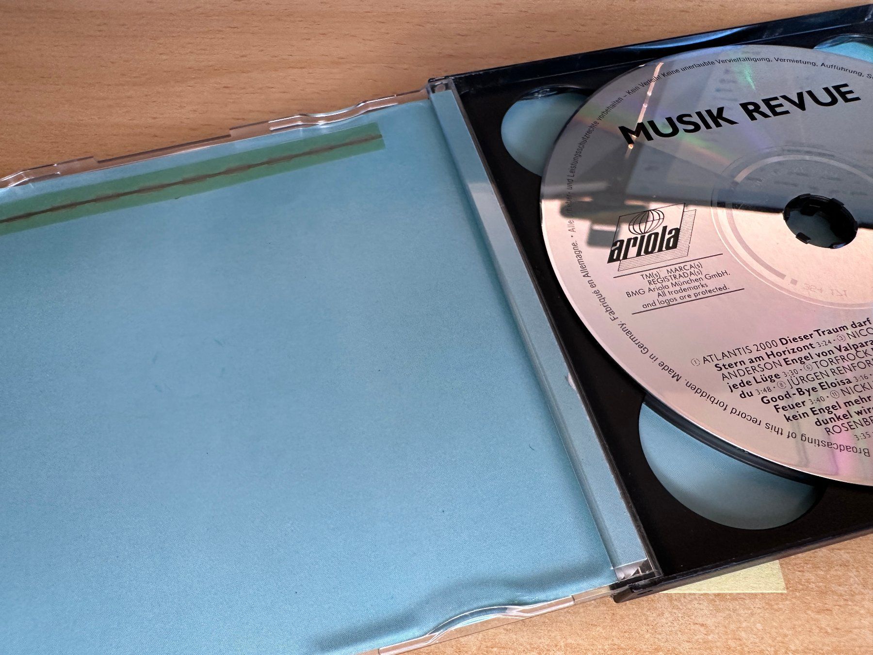 CDs: E2 Various – Musik Revue - 2 CD – Gebraucht aus Rikon im Tösstal von Alpenmutz 2
