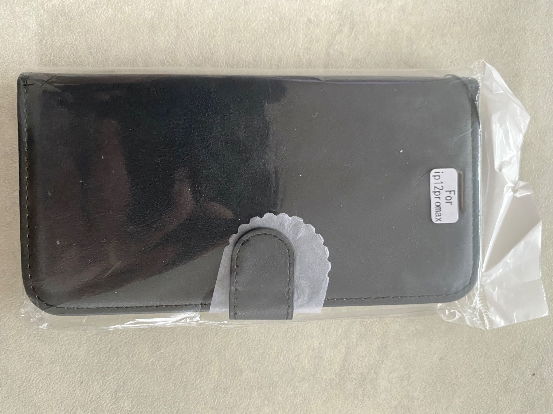 Cover & Protezioni schermo: Leder-Etui Hülle für Iphone 12 Pro Max  – Nuovo e nell'imballaggio originale da Spreitenbach venduto da Brockiland-Flohmarkt 4