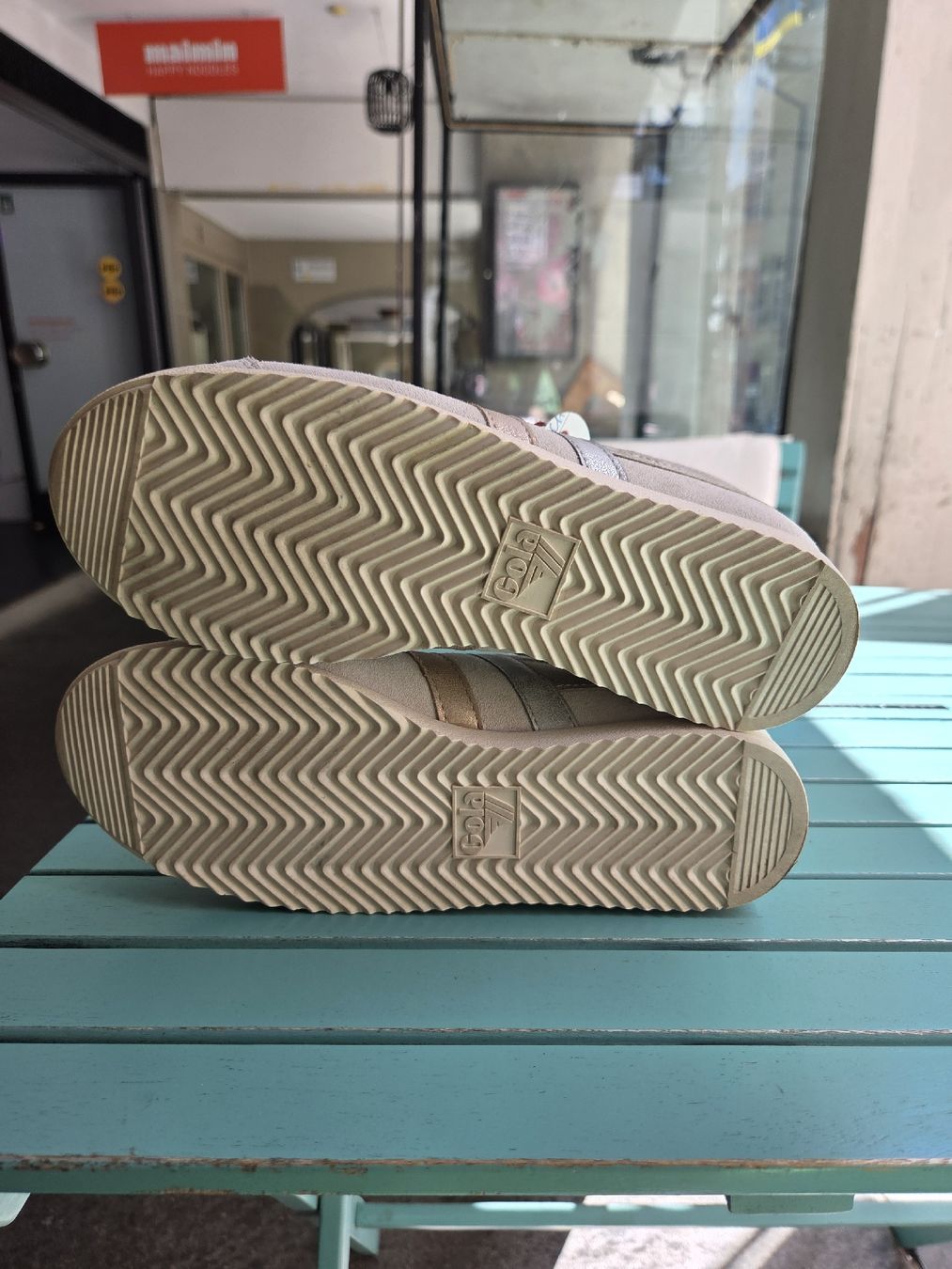 Chaussures femmes: ❗SALE ❗Gola Leder Sneaker Gr. 38 Beige – D'occasion à Bern par -Aniko- 5