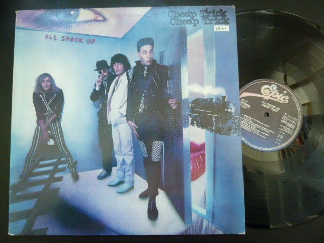 Dischi in vinile: Cheap Trick - All shook up  (VG++) – Usato da Au ZH venduto da sikoku