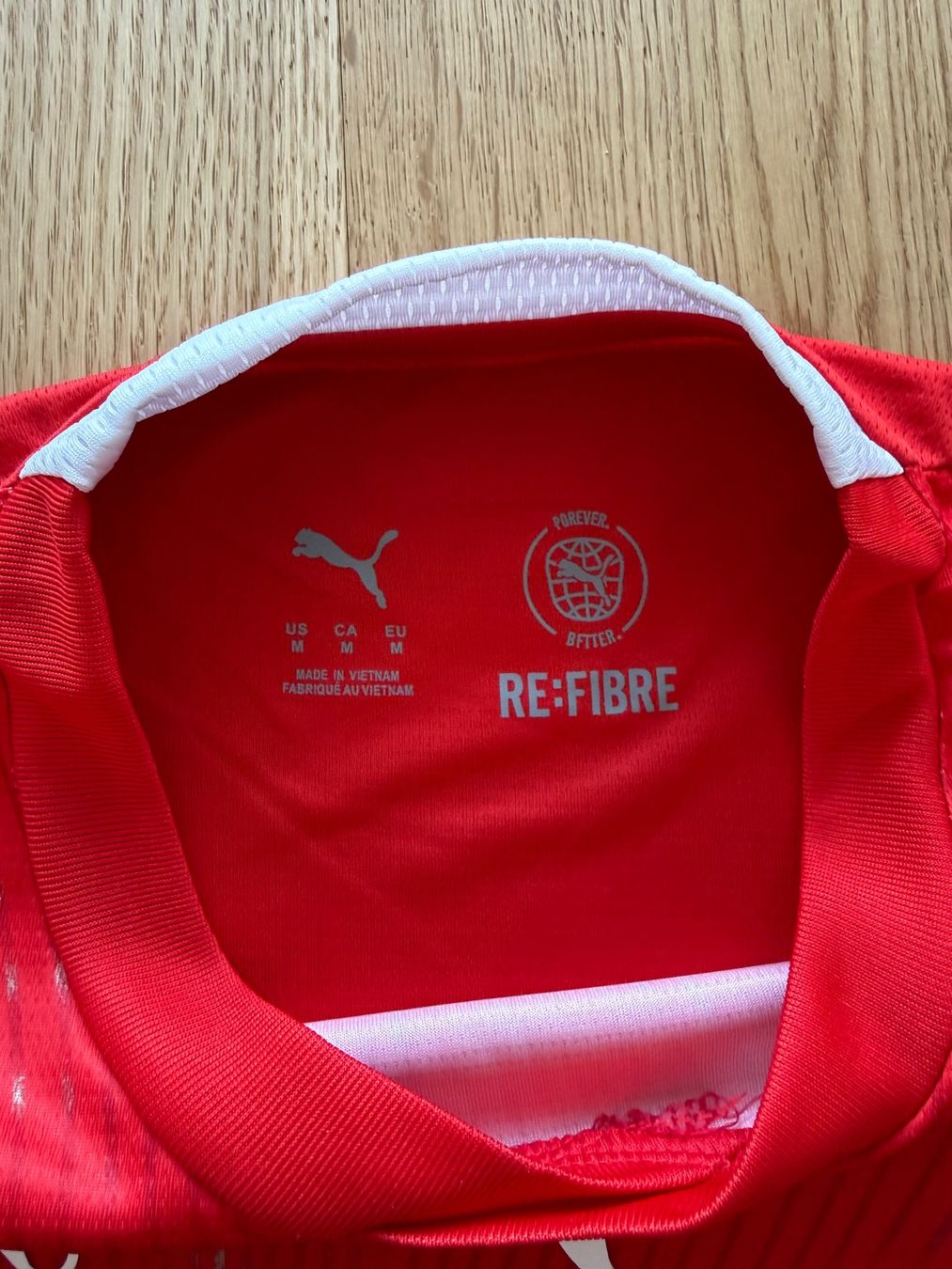 Schweizer Nati Canottiere & Pantaloni: Schweiz Nati Trikot 2026 – Nuovo (secondo la descrizione) da Grenchen venduto da nicus_aveiro 3
