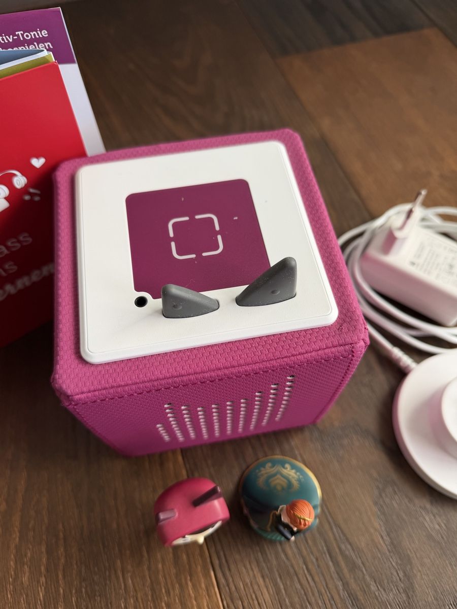 Tonies Jouets: Toniebox mit Zubehör – D'occasion à Pfäffikon ZH par aveo14 1