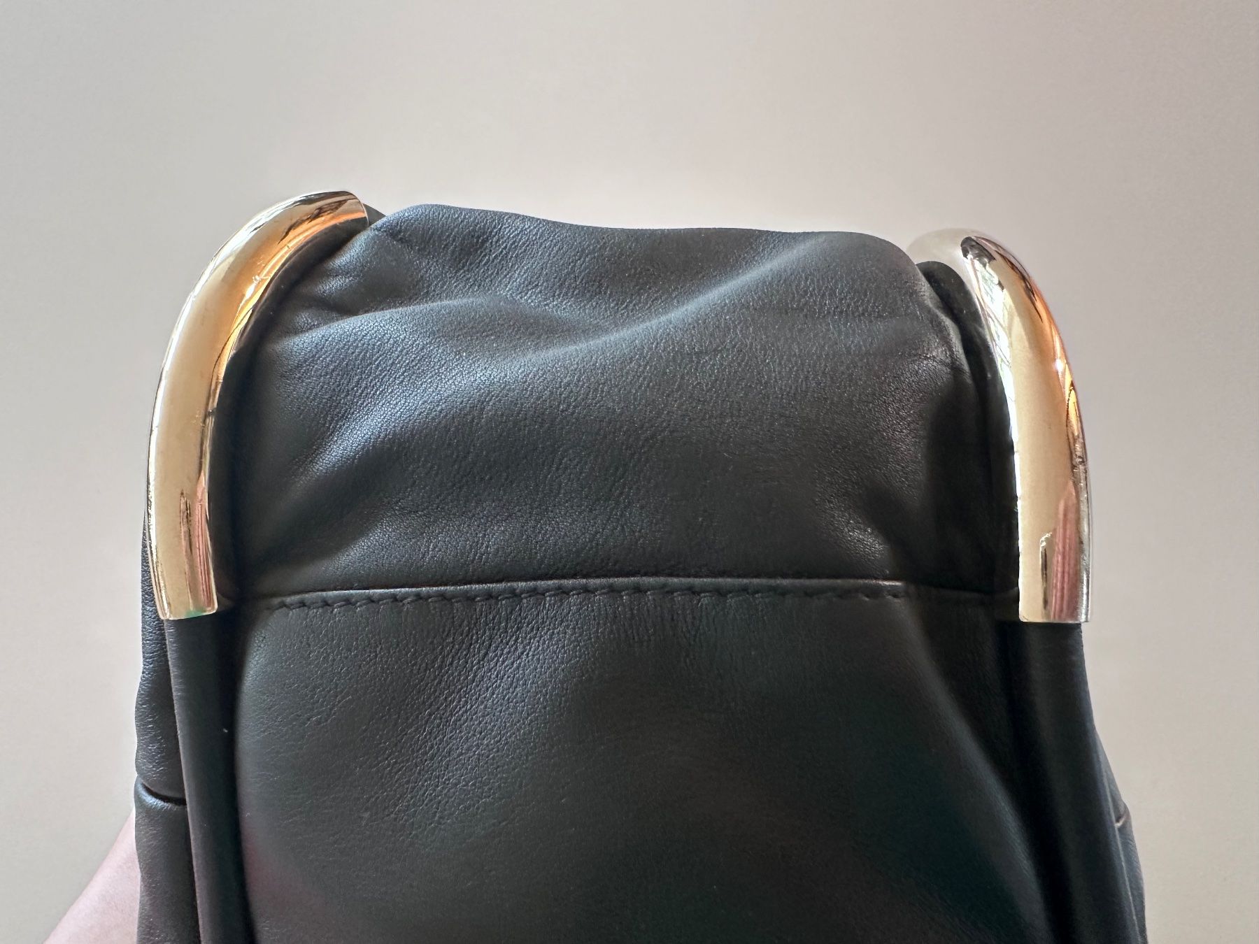 Bally Taschen für Damen: Wunderschöne BALLY Handtasche, super Zustand, schwarz – Gebraucht aus Küsnacht ZH von Harobed18 6