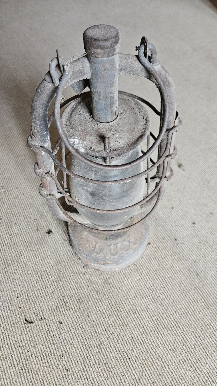 Lampade: Lanterne tempête ancienne "LUX" – Usato da Estavayer-le-Lac venduto da coca7425 1