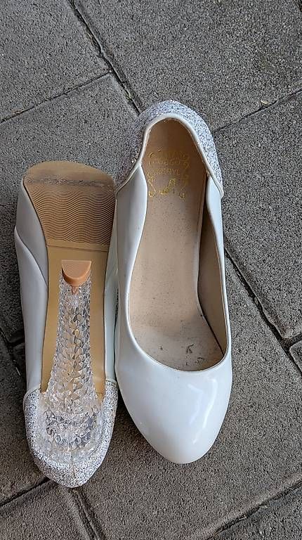 Scarpe da donna: Eleganter Damen Schuh Gr 38 – Usato da Wattenwil venduto da karinschaw 1