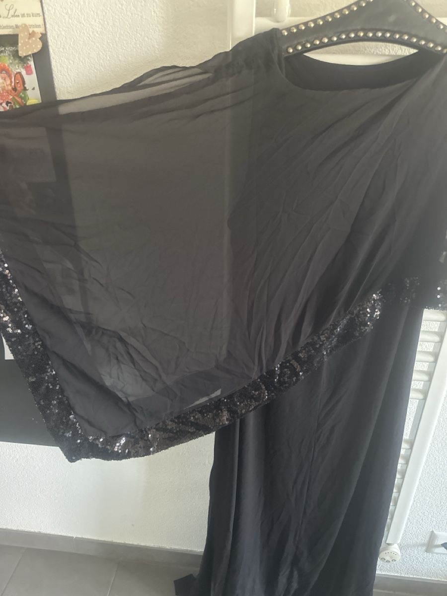 Robes: Langes Kleid mit Pailletten – Neuf (Voir description) à Walperswil par Debjj 2