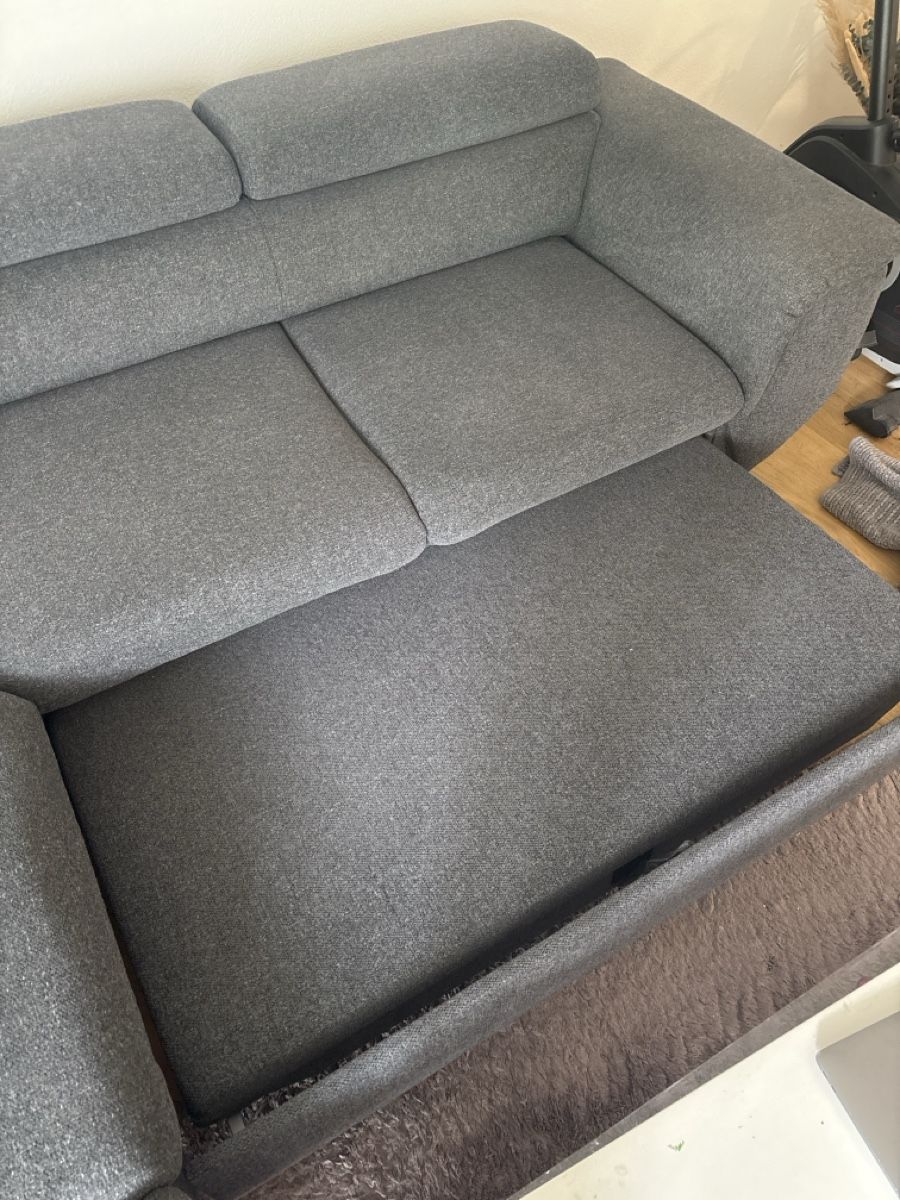Divani: Gemütliches Ecksofa mit Schlaffunktion und Stauraum – Usato da Winterthur venduto da dze_8ll6 4