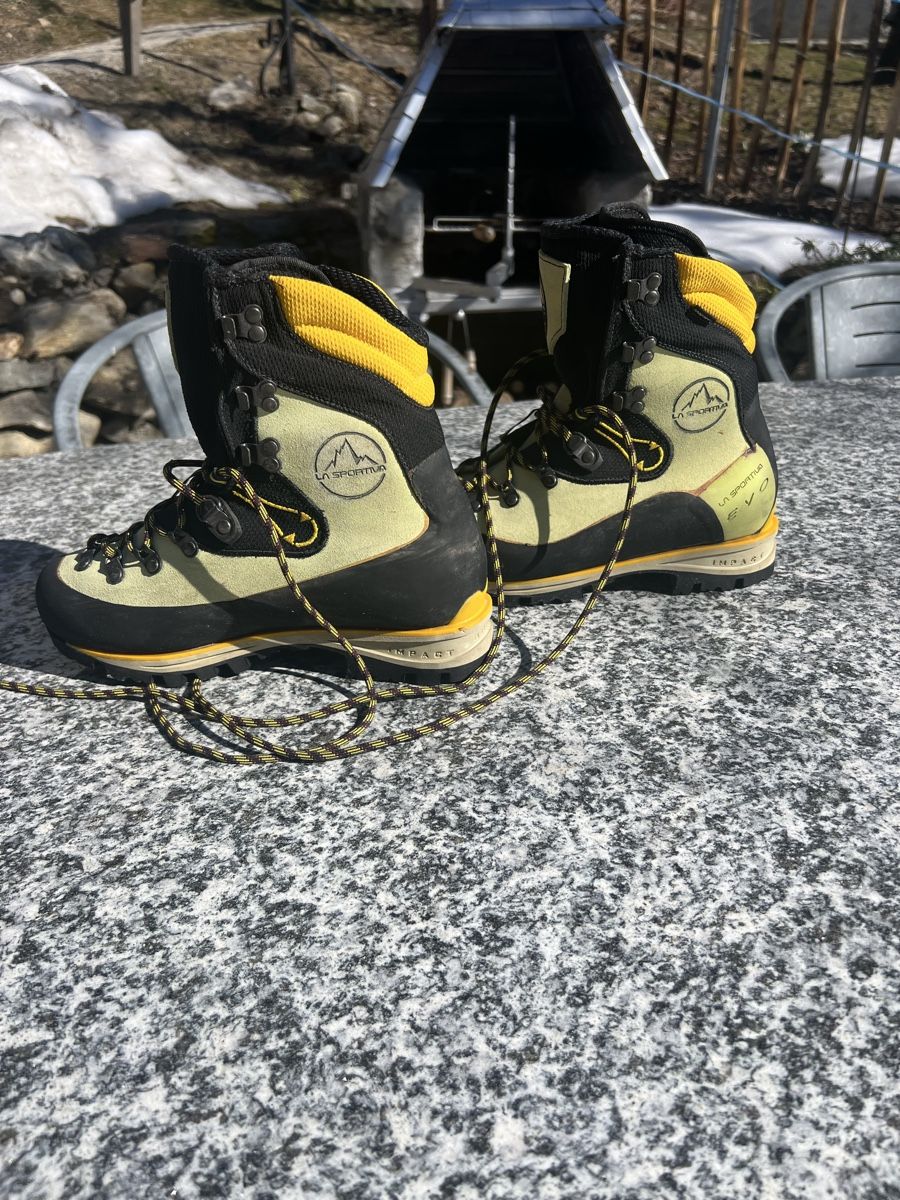 Scarpe da donna: La Sportiva Evo Wanderschuhe – Usato da Muri AG venduto da Ghettoagent 5