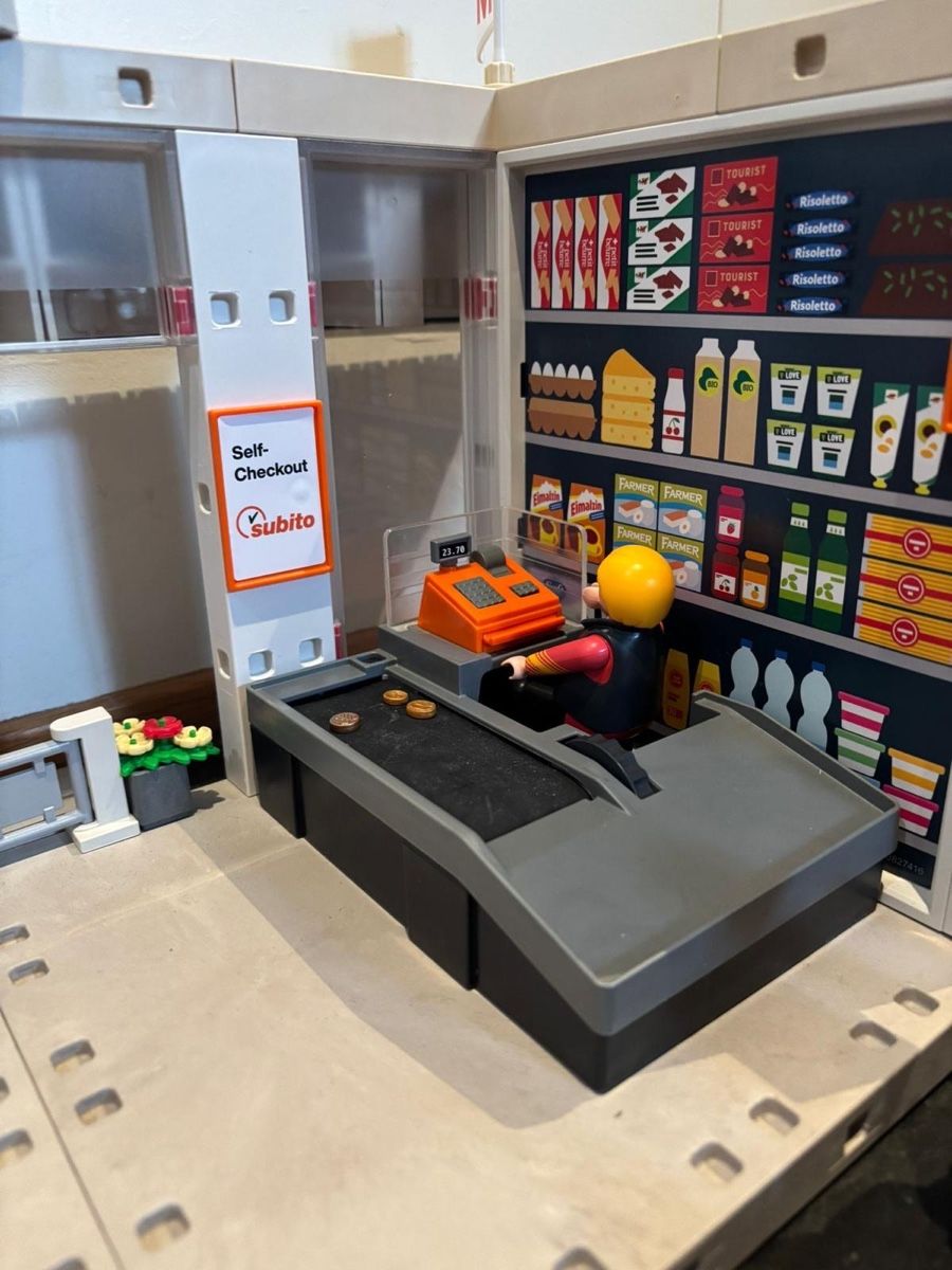 Playmobil Jouets: Playmobil Supermarkt Migros Set – D'occasion à Wernetshausen par YvesR02 2