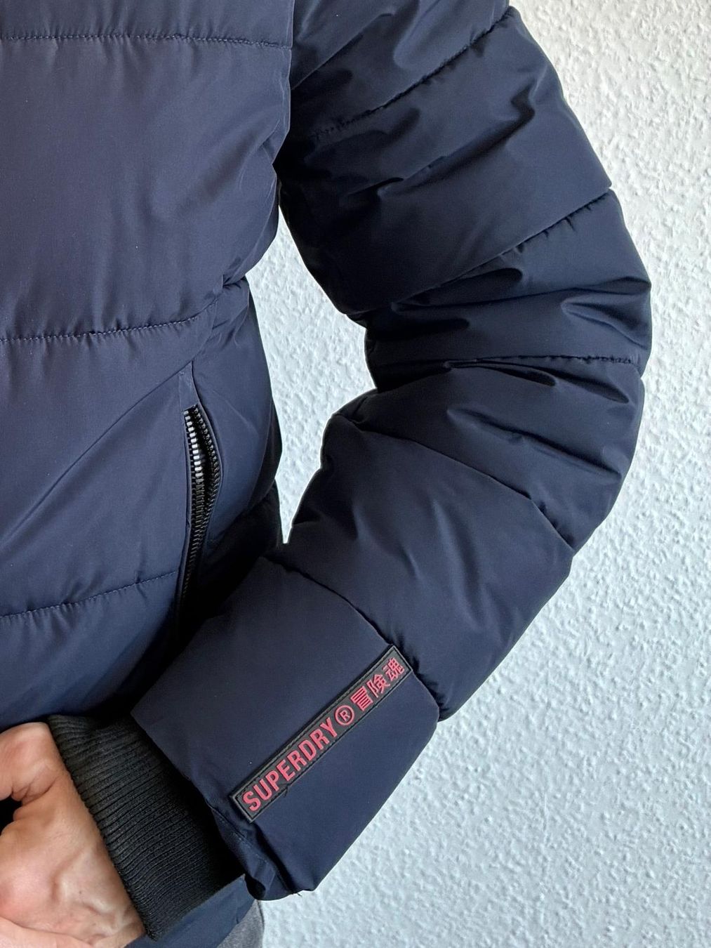 Superdry Jacken: Doudoune homme Superdry – Gebraucht aus Carouge GE von bub_c8hk 8