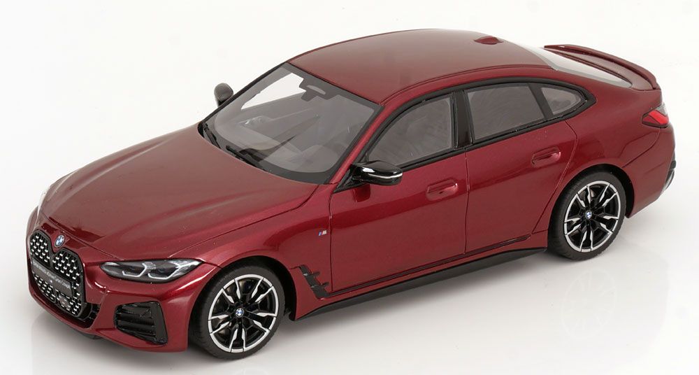 2025 BMW M235 xDrive Gran Coupé Brooklyn Grey | Side