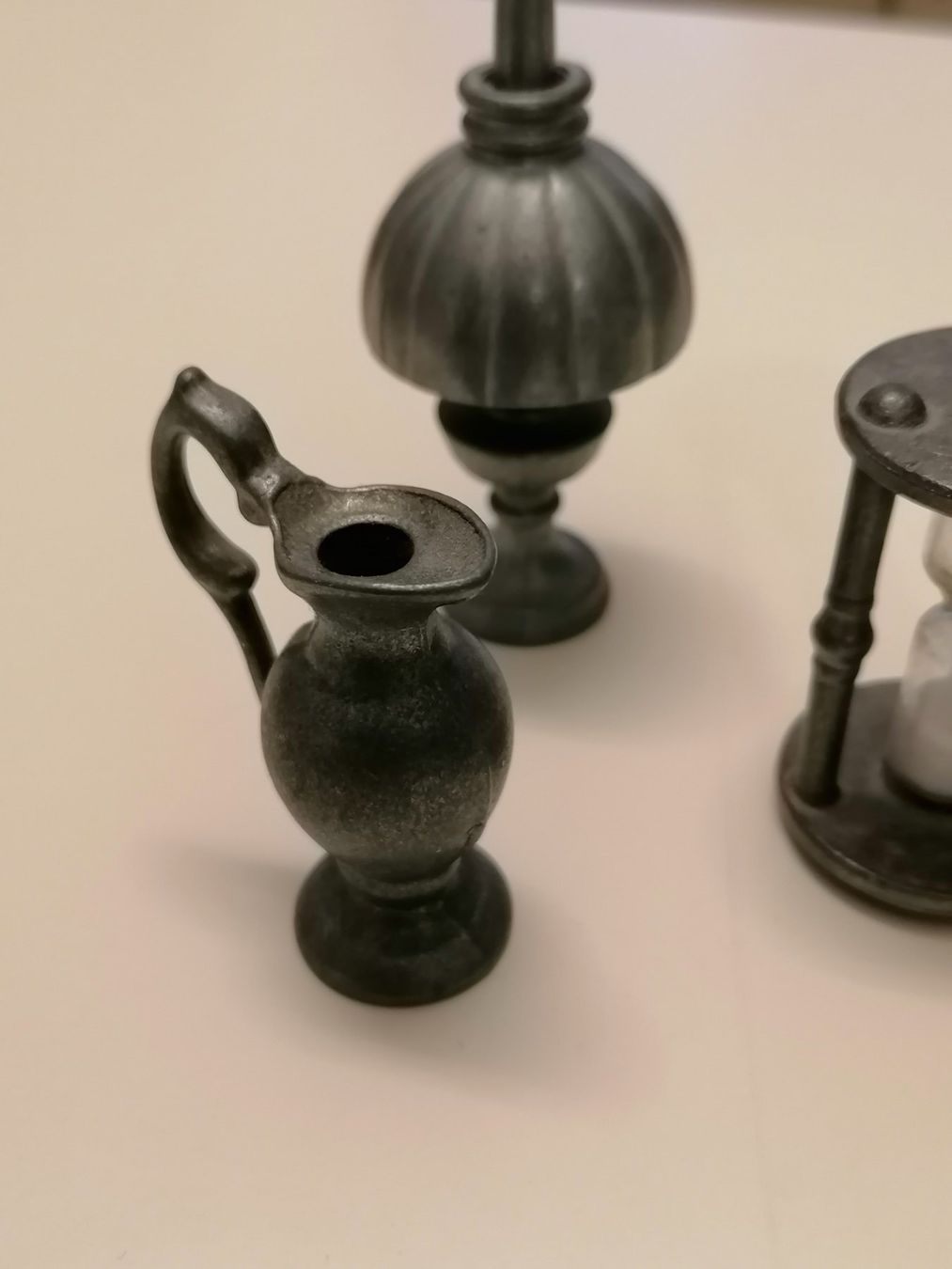 Figuren: Zinnfiguren 5Stk. – Gebraucht aus Basel von  3
