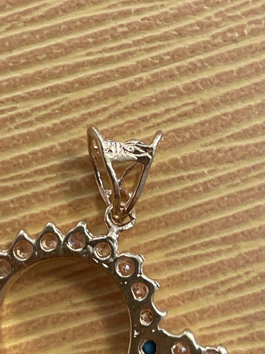 Ciondoli: Pendentif, en or 21 carats – Usato da Montreux venduto da Pipo7878 2