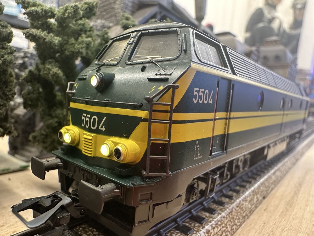 Märklin Modellini di ferrovie: Märklin 3467 SNCB BR Série 55 digital – Usato da Lupsingen venduto da New-Haven