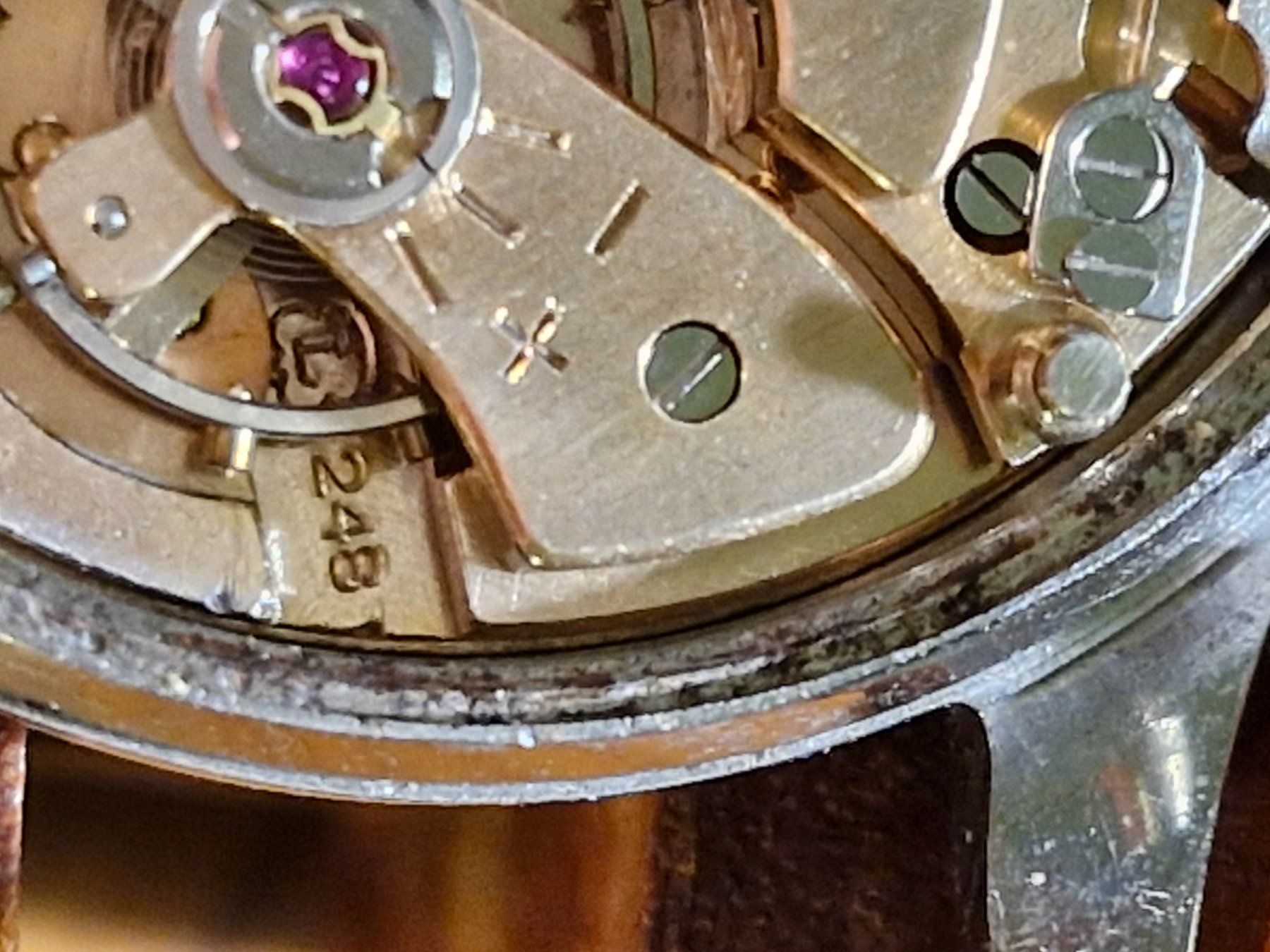 Longines Orologi: Vintage Chronograph mit Handaufzug – Usato da Birrhard venduto da Marki-Mark 5