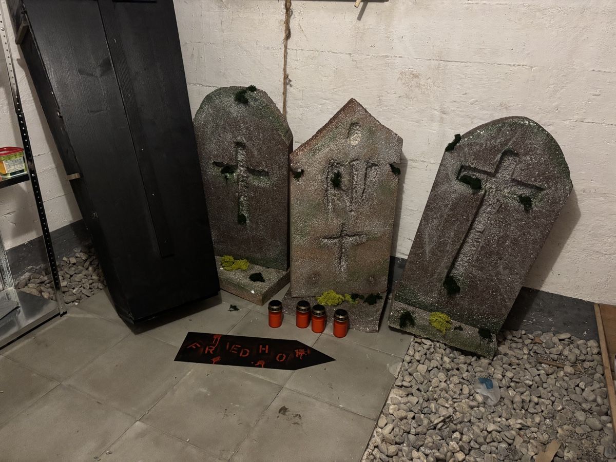 Alle Dekorationen: Halloween decko – Gebraucht aus Turbenthal von inf_77rq 6