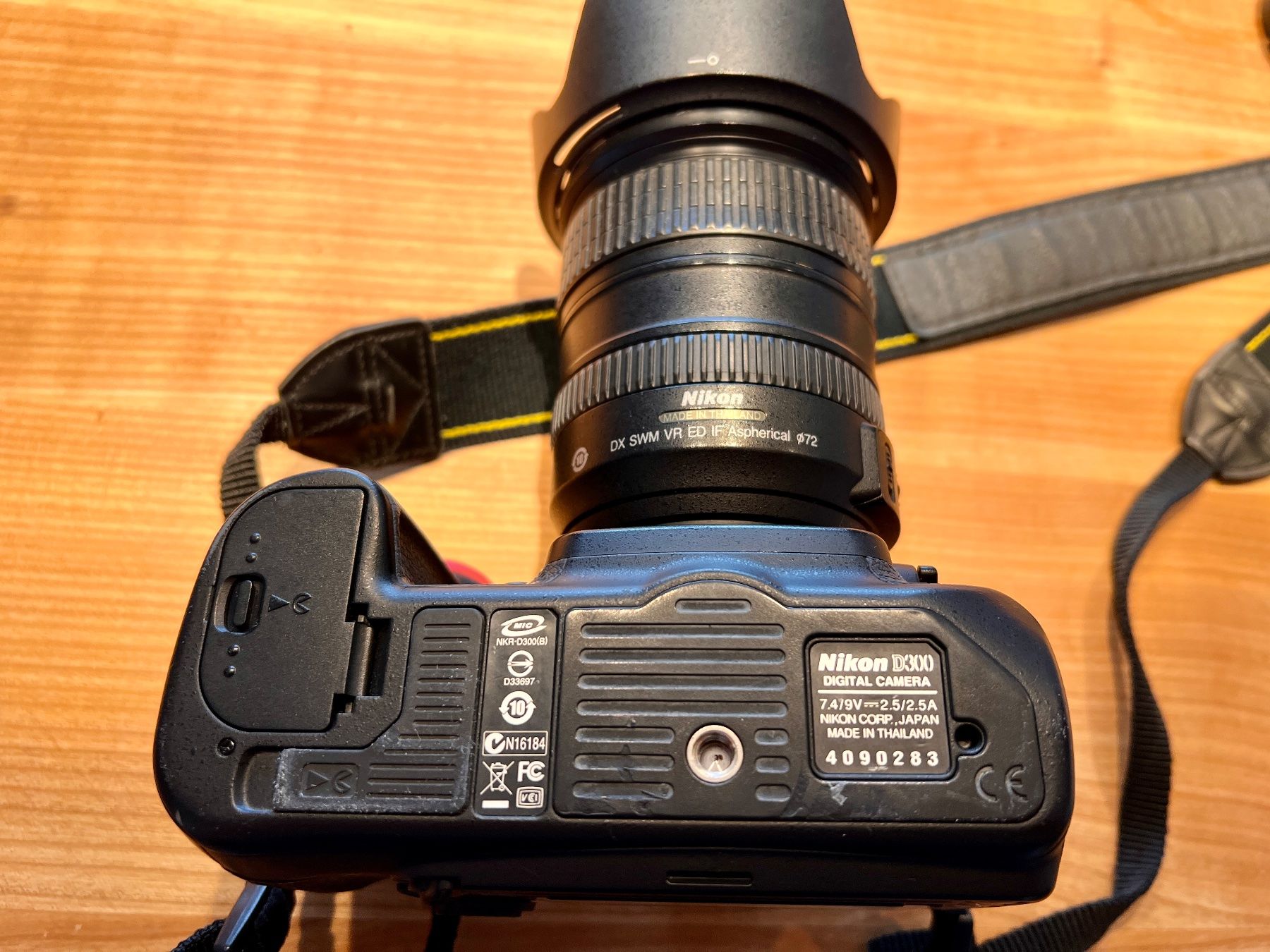 Nikon Appareil photo: Nikon D300 Set mit 2 Objektiven – D'occasion à Männedorf par Franzflo 5